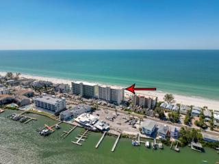20002 Gulf Blvd Penthouse 5 - Clearwater Beach - 3