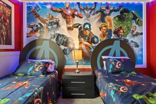 Ultimate Windsor Island 7BR pool spa Game room - 7