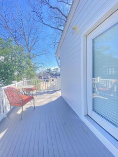 Upstairs 1Br Beach Apartment in the Heart of the Vibe District 5 Minute Stroll to Beach 1480 - 6