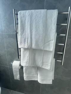 Two Bedroom Apartment - Auckland - 4