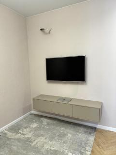 Four Seasons Apartment - 1