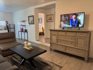 Fully-furnished Studio With Rustic Design #36b - Oklahoma City - 9