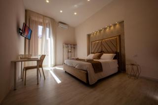 Airport Luxury Rooms - Napels - 7