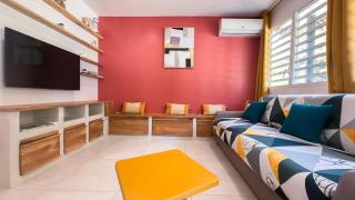 Toulou Pool & Beach - 3