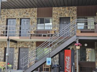 Otter Creek Inn - Alexandria Bay - 5