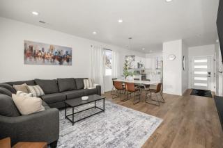 Modern Villa with Scenic Views - Spokane - 8