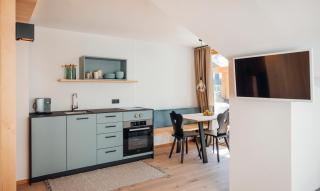 Neu renovierte Ferienwohnungen im Hotel Hirschentenne - Stams - 6