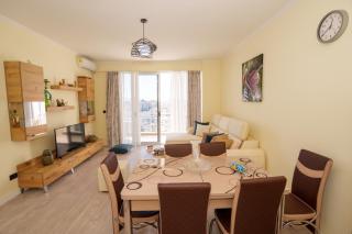 emBrace Apartments - 6