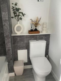 Studio 114 - - 1