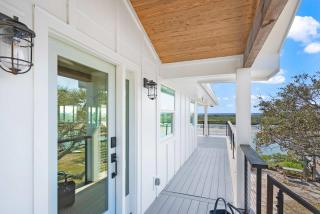 Dolphins and Dream Water Views Dock Your Boat - 1