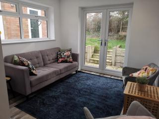 EMA, Castle Donnington Circuit contractors group 4 bedrooms 7 bed house-private parking - Derby - 8