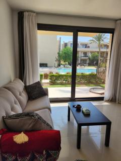 Elgouna - Comfy 1 Bedroom Apartment , Pool View - El Gouna - 5