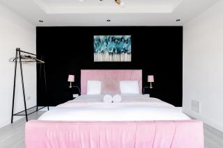 4BRHouse with Free Parking for Contractors&Families Sleep 8 - 1