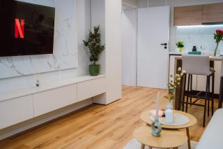 SXB Skyline Luxury Suite - Braşov - 3