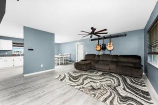 The Spacious Florida Oasis - 3