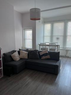 Cosy 1 bedroom flat, Brixton - 2