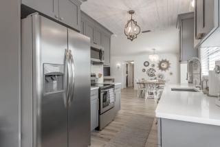 235 E Overbrook Drive - Largo - 7