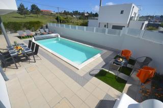 Freistehende Villa Mit Beheiztem Pool In Der Nähe Von Stränden Und Der Reizvollen Stadt Sao Martinho Do Porto, - São Martinho do Porto - 0