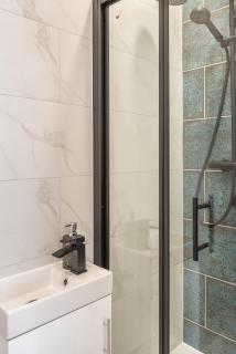 East16 Studio Flat - London - 3