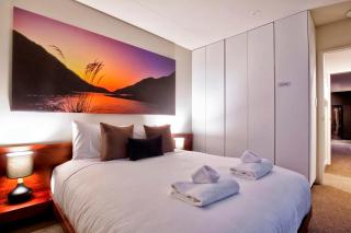 Mountain Lake Vista 3 Bedroom - Queenstown - 2