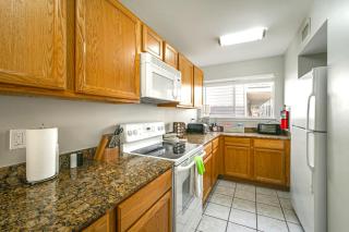 Walk to Ocean and Restaurants Biloxi Getaway! - Biloxi - 4