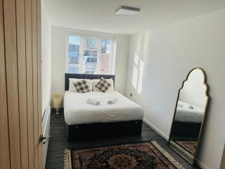 London Comfort Apartment - 4