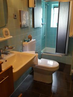 Stilvolles Altbauapartment in ruhiger Wohngegend - Duisburg - 3