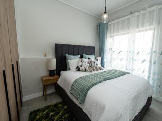 347 Waterfall Penthouse - 3