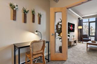 Central Free Parking Gym Fast Wifi Avry Apt - 7