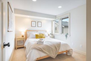 3BR 2BA Kinnear Townhouse in Queen Anne, Seattle - Seattle - 4