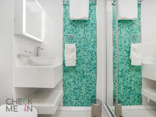 Luxury 1BR Marina View apartment - 3