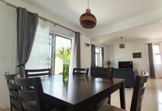 Beach Getaway - Duplex with Pool - Pereybere - 6
