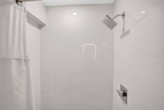 NEW Studio at Eden Collection Steps to Beach 1106 - Fort Lauderdale - 9