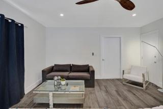 Eden Escape Walk to FLT Beach 2204 - Fort Lauderdale - 0