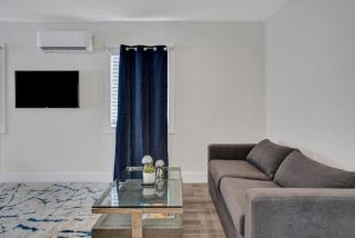 Eden Escape Walk to FLT Beach 2204 - Fort Lauderdale - 7