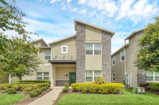 780PB Luxury 5Bd Home - 3