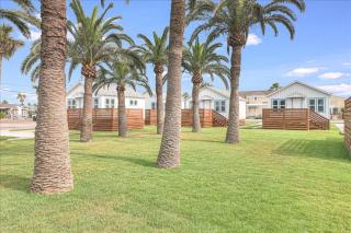 Gibbs Cottage 3 Flamingo in Old Town - 0