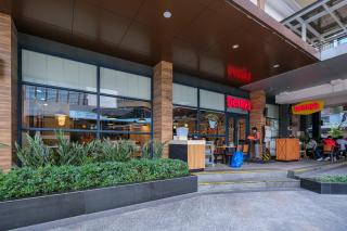 Spacious 3BR Suite in Uptown BGC with King Size Bed, near Malls and Restaurants - Manila - 5