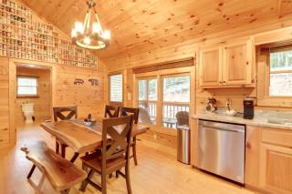 Cottage with Hot Tub 3 Mi to Downtown Blue Ridge! - 1