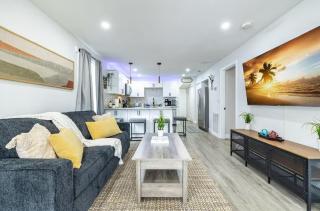 Cozy Retreat with Arcade Games - Tampa - 0