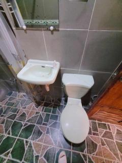 La Belle Staycation Budget Room - 7