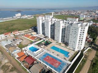Apartamento com vista imperdível - Laguna - 0