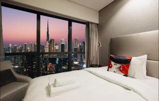 2BR Luxurious Damac Paramount Burj Khalifa view Pool, Gym, Bar & Sauna - 8