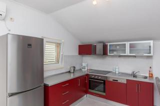 Apartments Memuni - One Bedroom Apartment with Balcony and Sea View CRVENI - Ston (Stagno) - 5