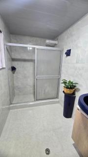 apartamento acogedor, moderno, amplio y económico - 5