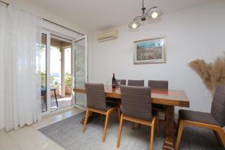 Apartments with parking space Trogir - 23910 - 3