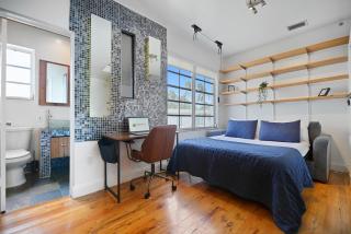 Big Beautiful South Beach Loft Sleeps 8 Near Ocean - Miami Beach - 6