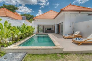 Liv Villa A1 Brand New 3BR in Batu Bolong, Canggu - 0