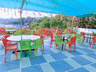 Saanjh Riverside Resort - 5