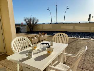 Appartement 2 pièces avec terrasse pour 4 pers, proche plage - FR-1-323-451 - 8